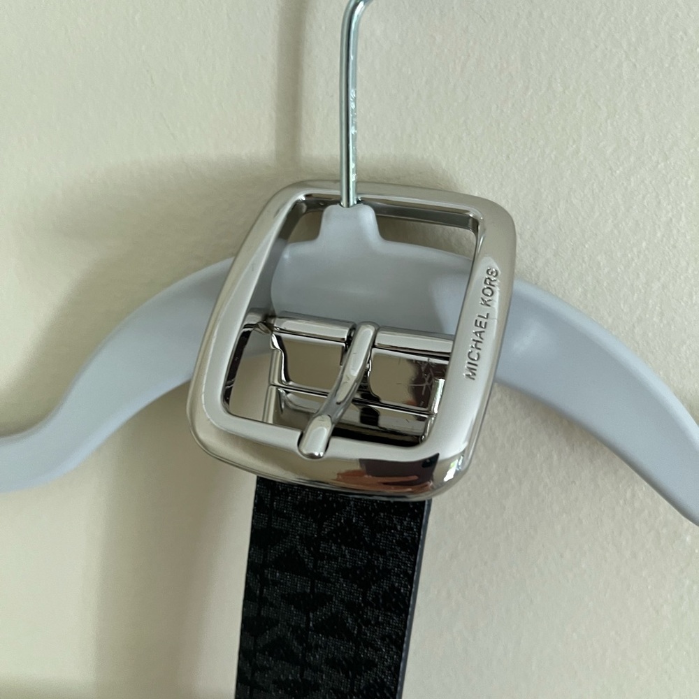 Michael Kors belt